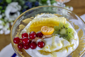 Panal de miel en experiencias gastronómicas premium